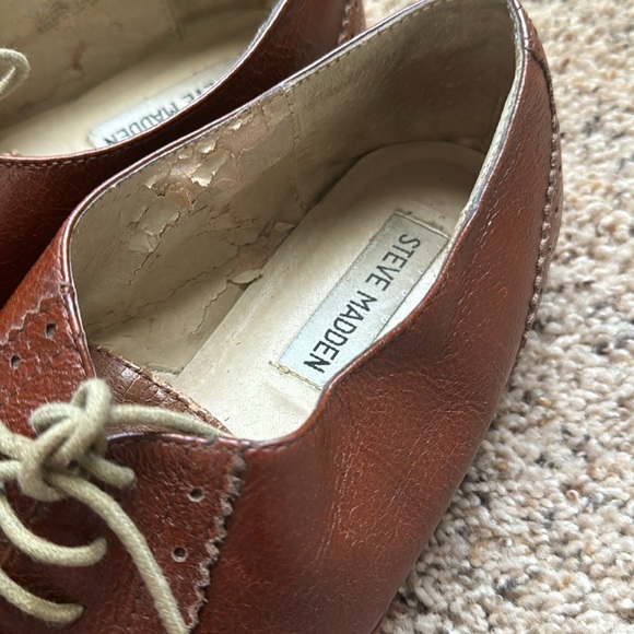 Vintage Steven Madden Cognac Brown Oxfords - Picture 3 of 7